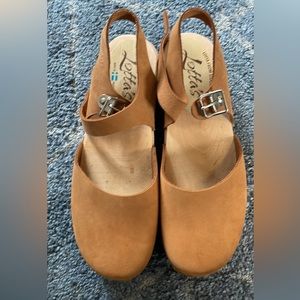 Lotta from Stockholm  Low Wood Brown Oiled Nubuck Clogs EUR 39